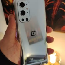 OnePlus 9 Pro glänzende Rückseite