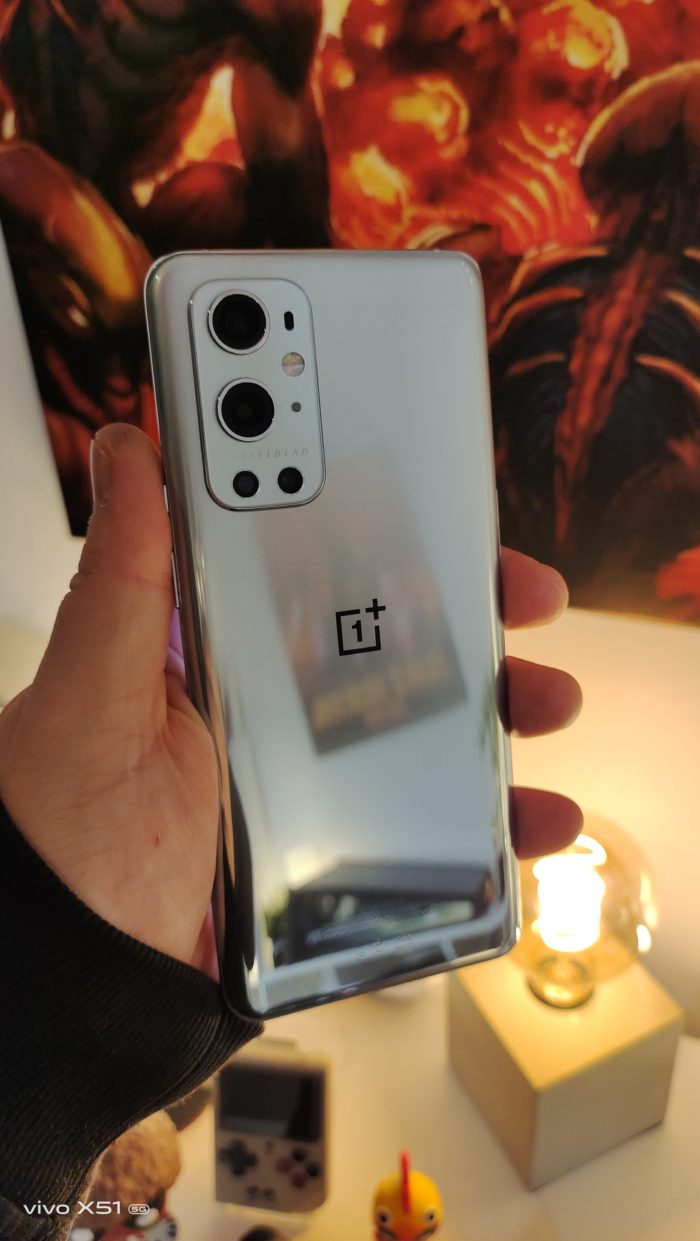 OnePlus 9 Pro glänzende Rückseite