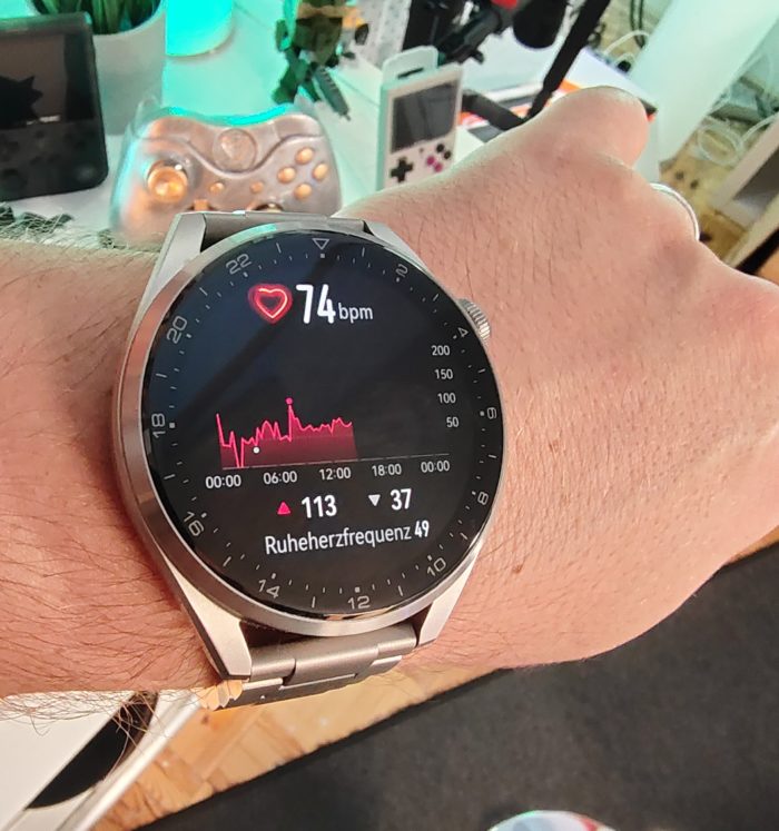 Huawei Watch 3 Pro Test Draufsicht Display