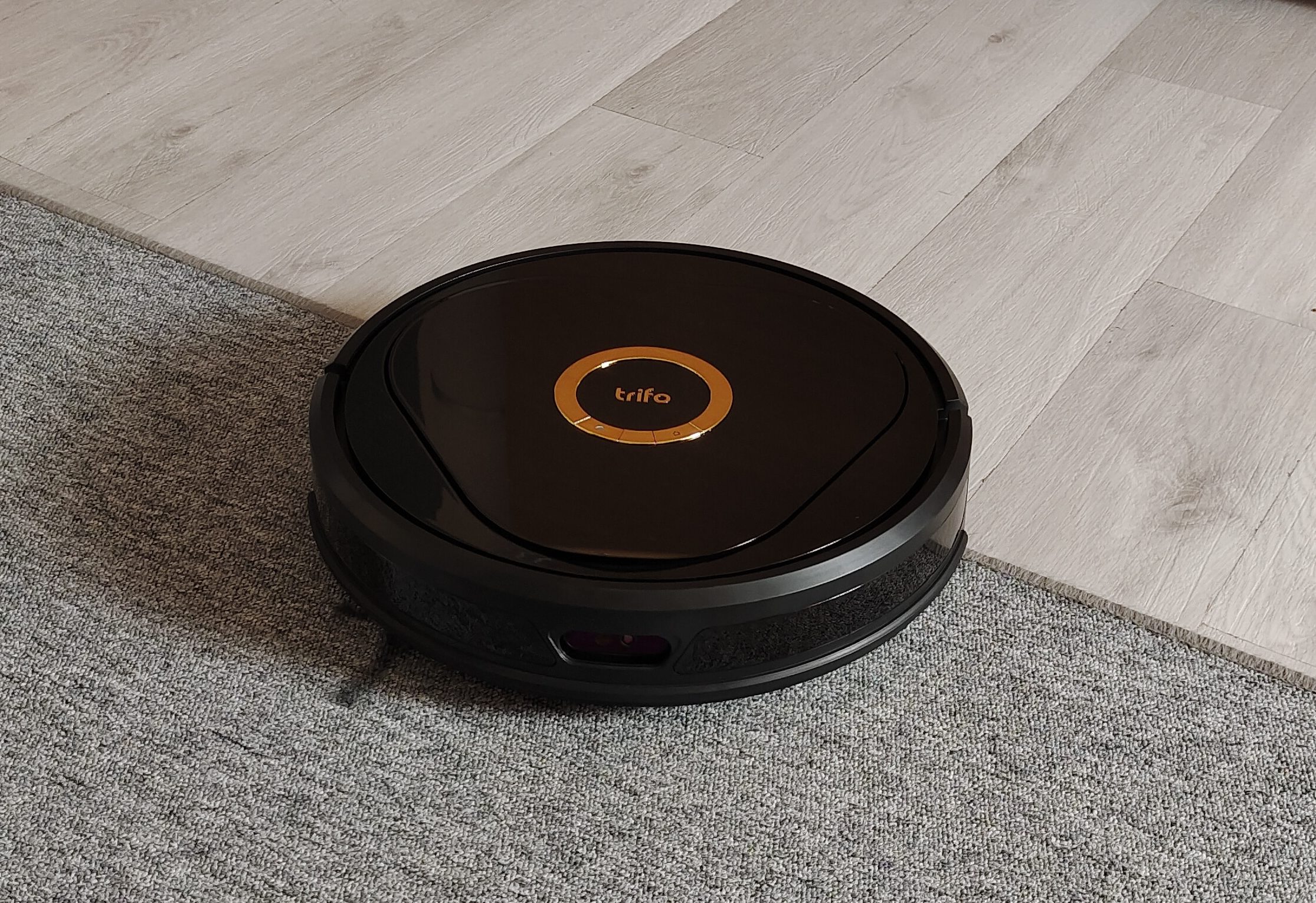 Trifo Lucy Produktbild direkt in unserem Büro