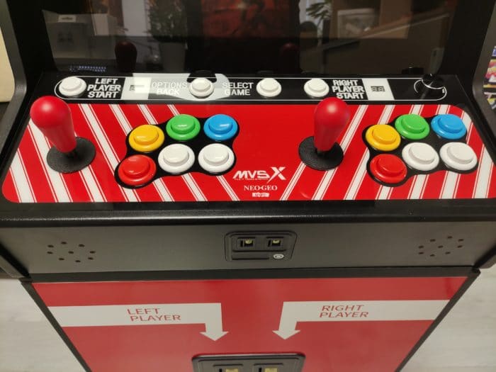 SNK MVSX Arcade Automat  und Tasten