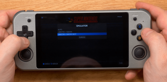 Anbernic RG552 unterschiedliche Emulatoren 