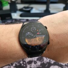 Xiaomi Watch S1 Vorderseite am Handgelenk