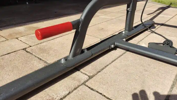 Xmund Klimmzug Turm Liegestütze und Verschraubungen