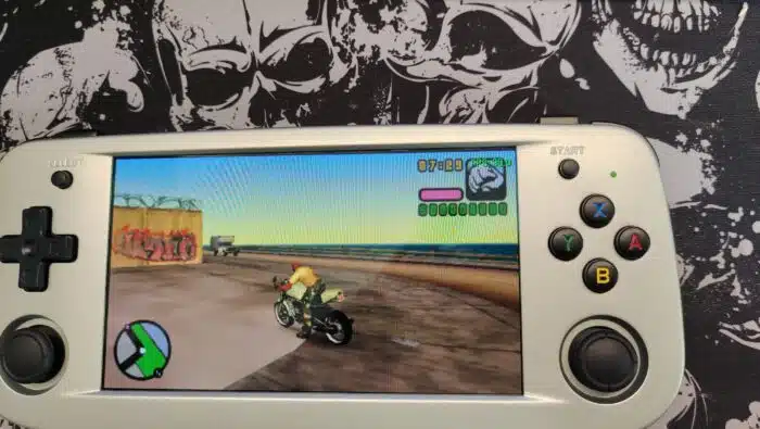 Anbernic RG503 Sony PSP Emulation