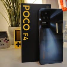 Poco F4 Test & Review Rückseite und Verpackung