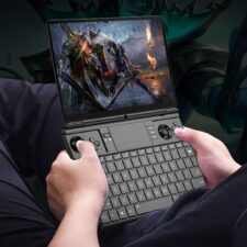 GPD WIN Max 2 Handheld Gaming PC