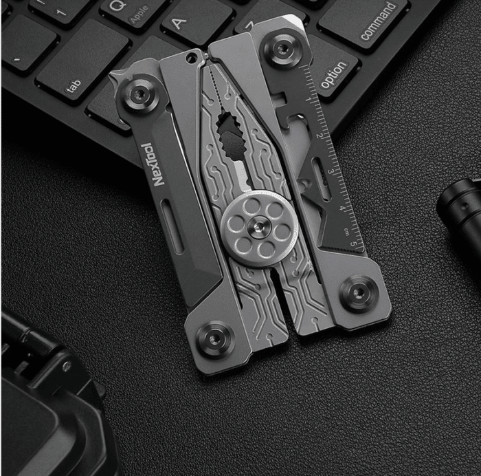 NexTool 14 IN 1 EDC MultiTool