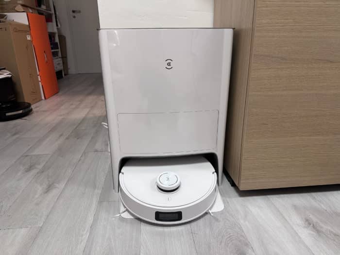 Ecovacs Deebot X1e Omni Produktbild