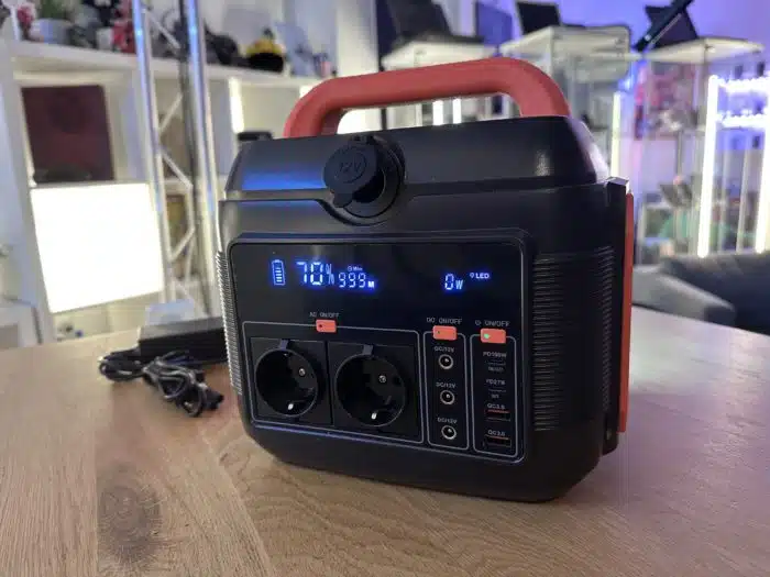 Sanfou OPS 600 Powerstation Front