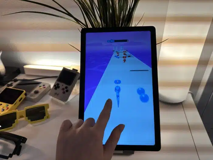 Alldocube iPlay 50 Tablet beim spielen