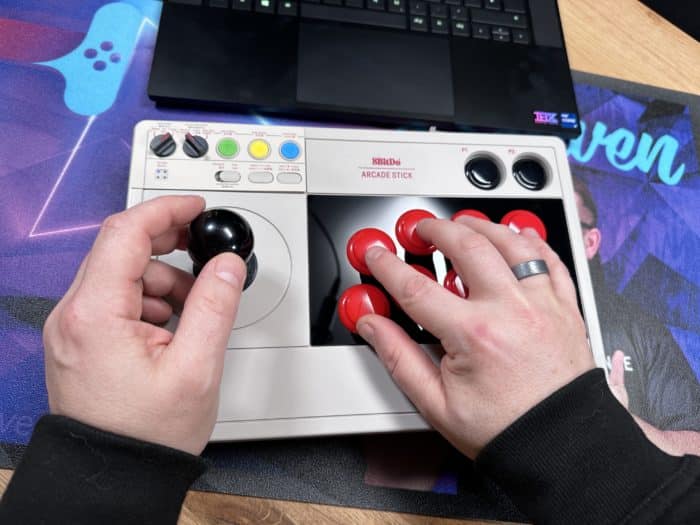 8BitDo Arcade Stick Test & Review Analogstick und Tasten 