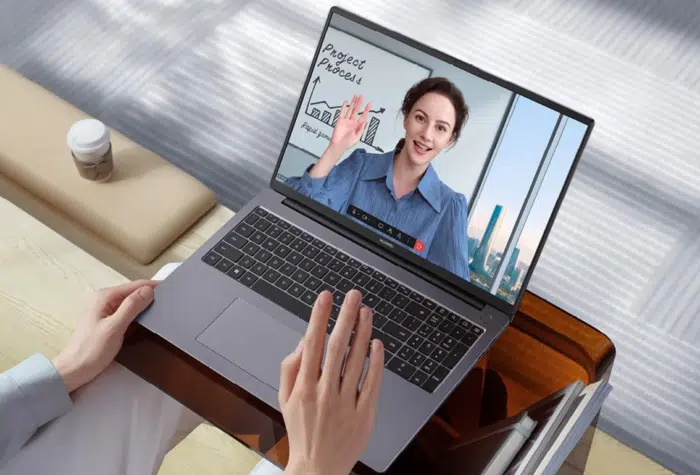 HUAWEI Matebook D16