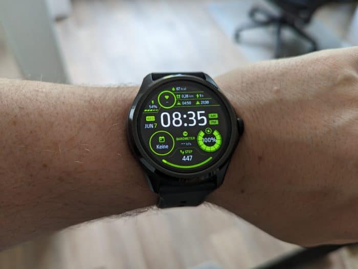 TicWatch Pro 5 Review & Test AMOLED Display