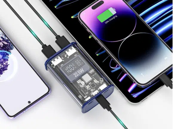 transparente Powerbankbis zu 3 Geräte zeitgleich beladen