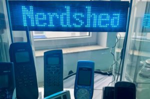 Flexible LED Anzeigetafel
hinter Vitrine