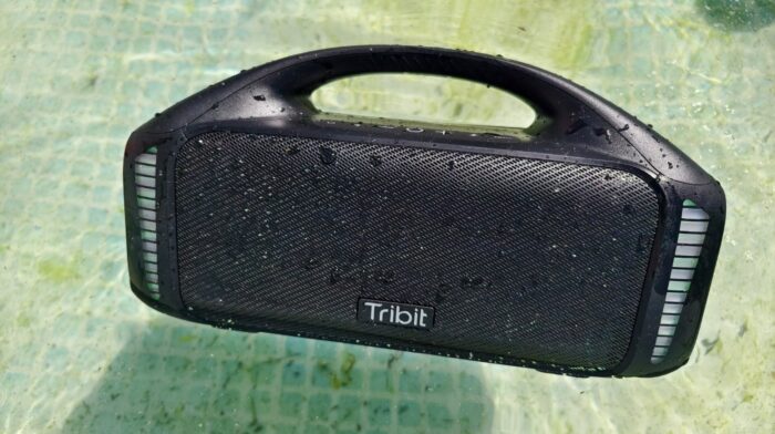 Tribit Stormbox Blast
unter Wasser