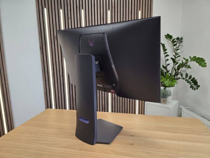 LG UltraGear 32GS95UX 