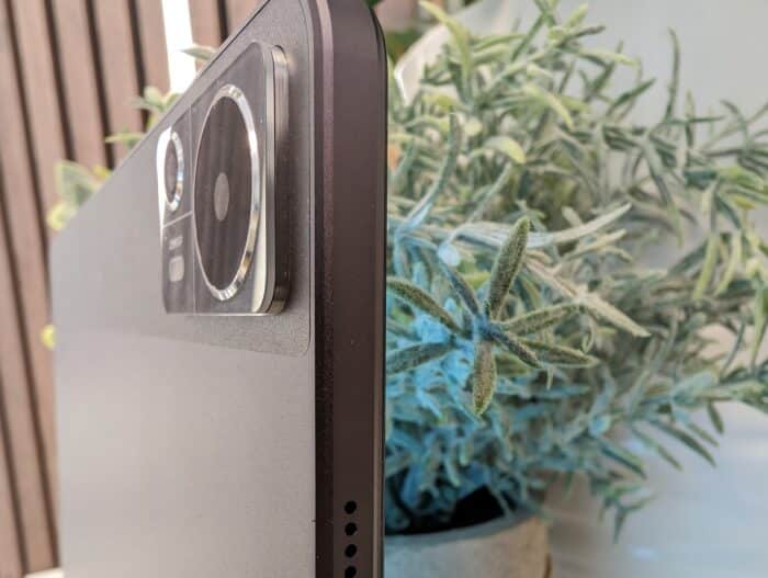 N-one NPad X1 scharfe Rückseite