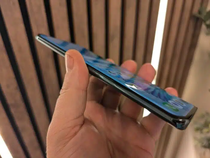 Honor Magic6 Lite curved Display