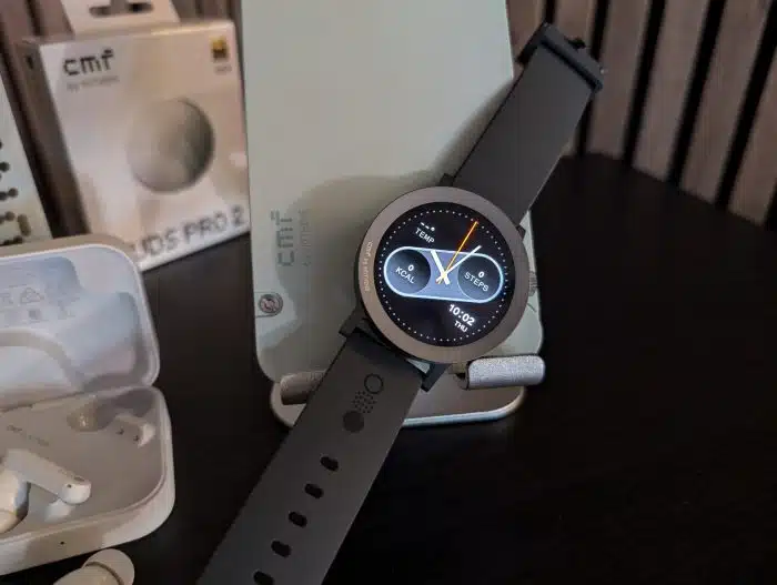 CMF by Nothing Watch Pro 2 vor dem CMF Phone 1
