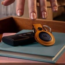 Motorola Moto Tag