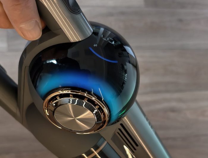 JIGOO V700 Akkusauger Display