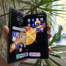 Honor Magic V3