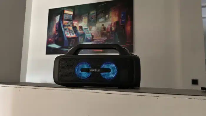 EarFun UBOOM X
RGB Beleuchtung