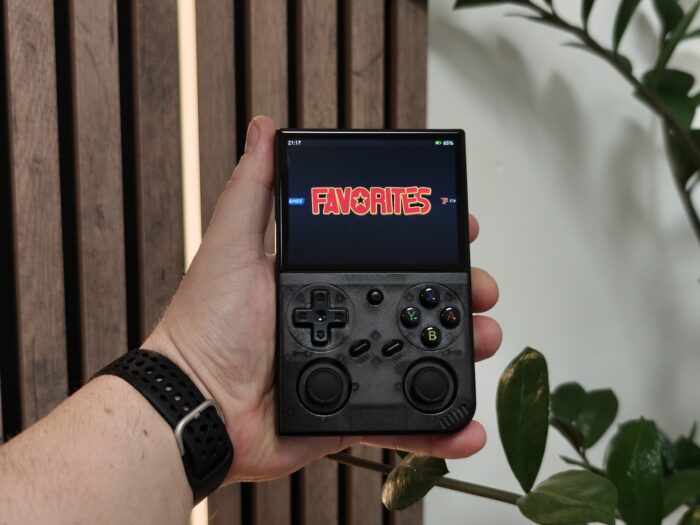 AMPOWN G350 Retro Handheld