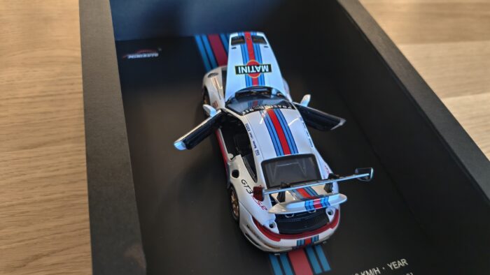 Porsche GT3R Wanddisplay