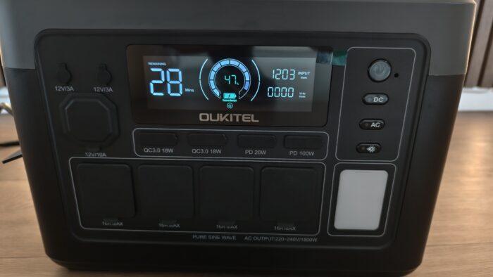 Oukitel P1000 Plus
Input