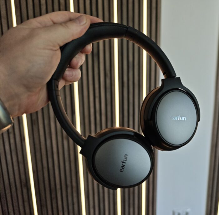 Earfun Tune Pro