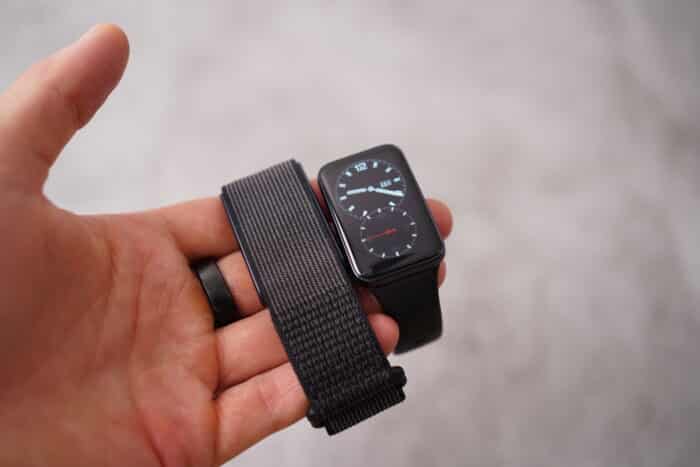 Amazfit Helio Strap
gegen das Xiaomi Smart Band 7 Pro