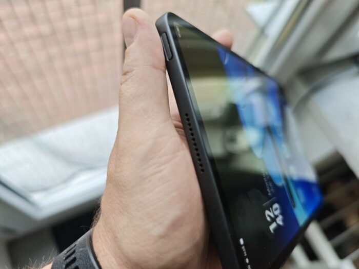 REDMAGIC Astra Fingerabdrucksensor seitlich am Gehäuse