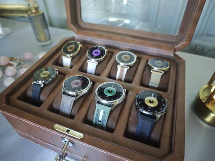 Huawei Watch 6 GT Pro unterschiedliche Versionen und Farben