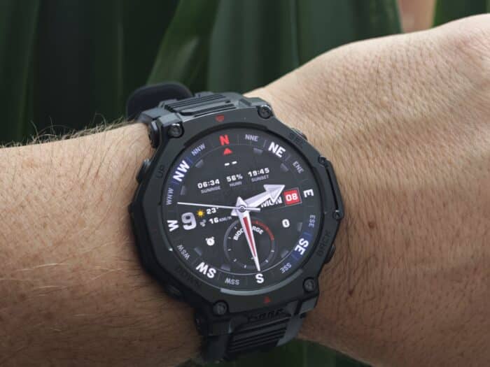 Amazfit T-Rex 3 Pro am Handgelenk