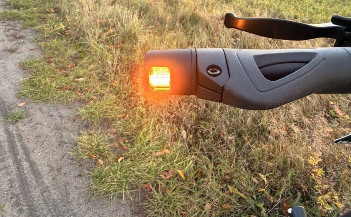 Ausom L1 Offroad Scooter