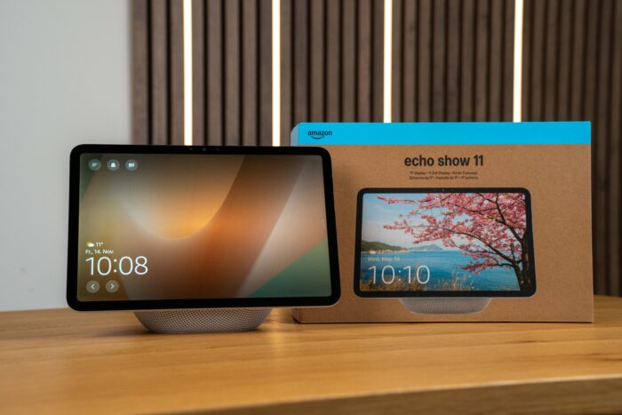 Amazon Echo Show 2025