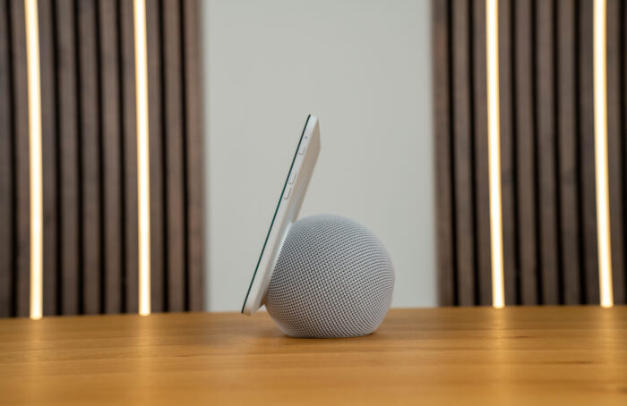 Amazon Echo Show 2025