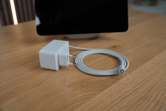 Amazon Echo Show 2025