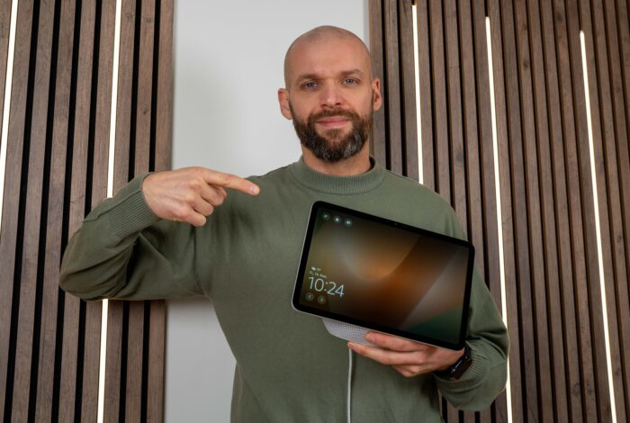 Amazon Echo Show 2025