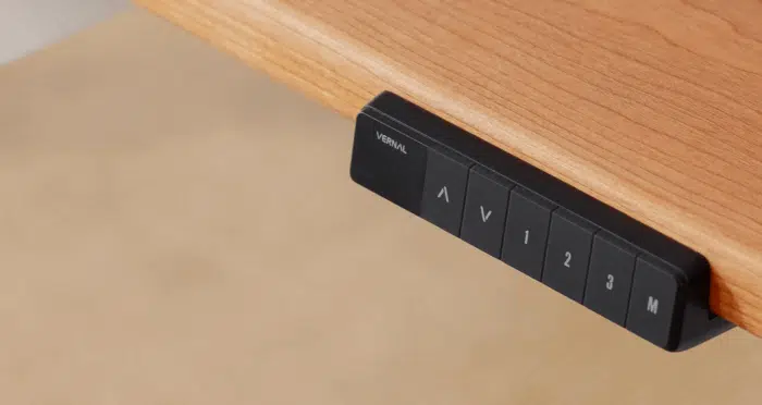 Vernal Massivholztisch