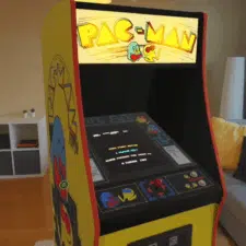 Retrocade für Vision Pro