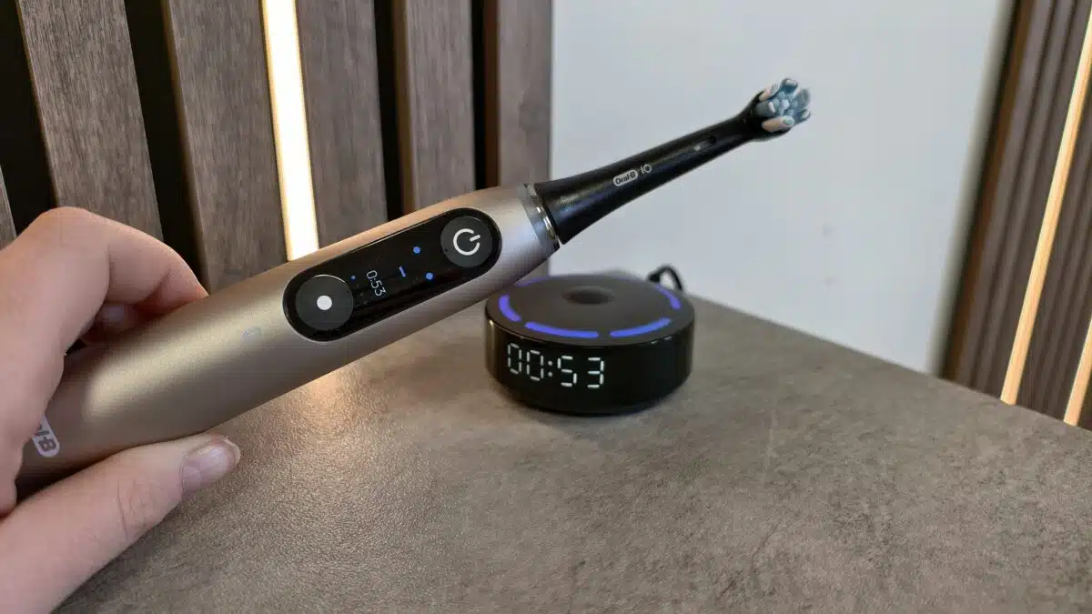 Oral-B iO 10 Gold Edition