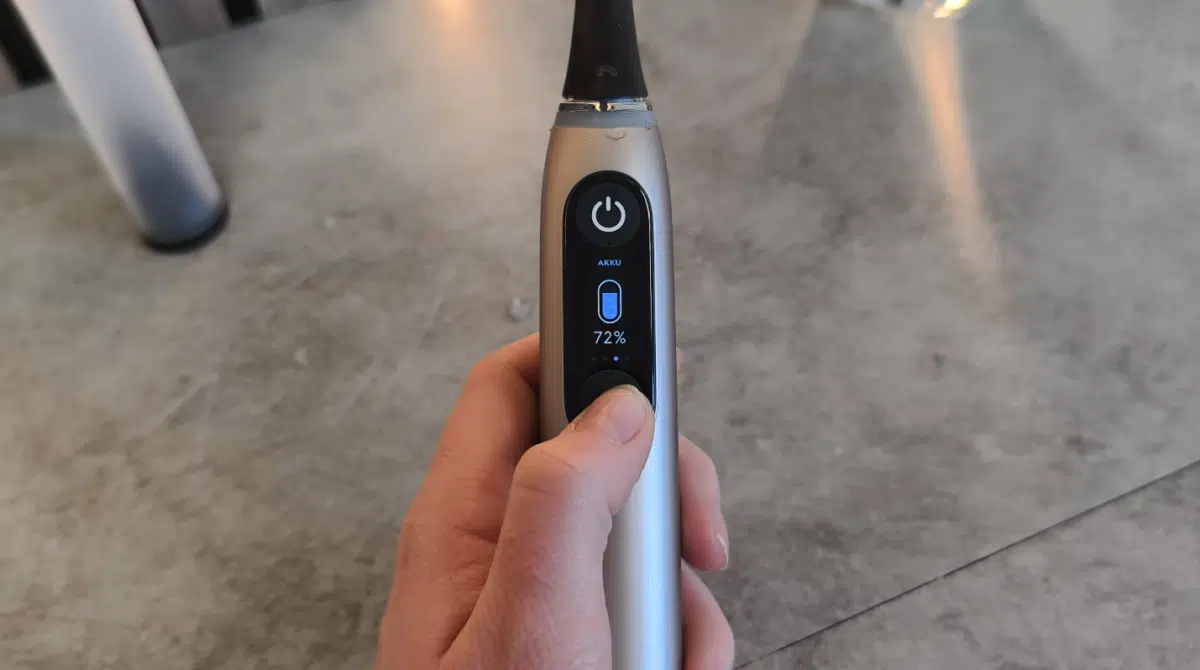 Oral-B iO 10 Gold Edition