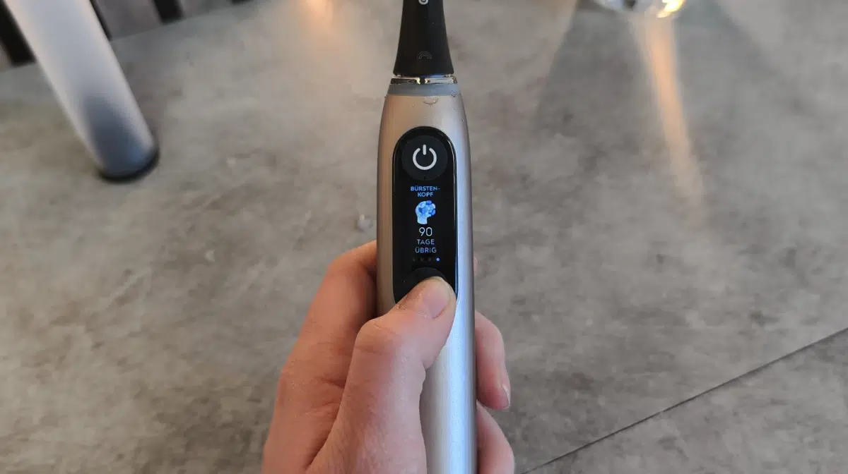 Oral-B iO 10 Gold Edition