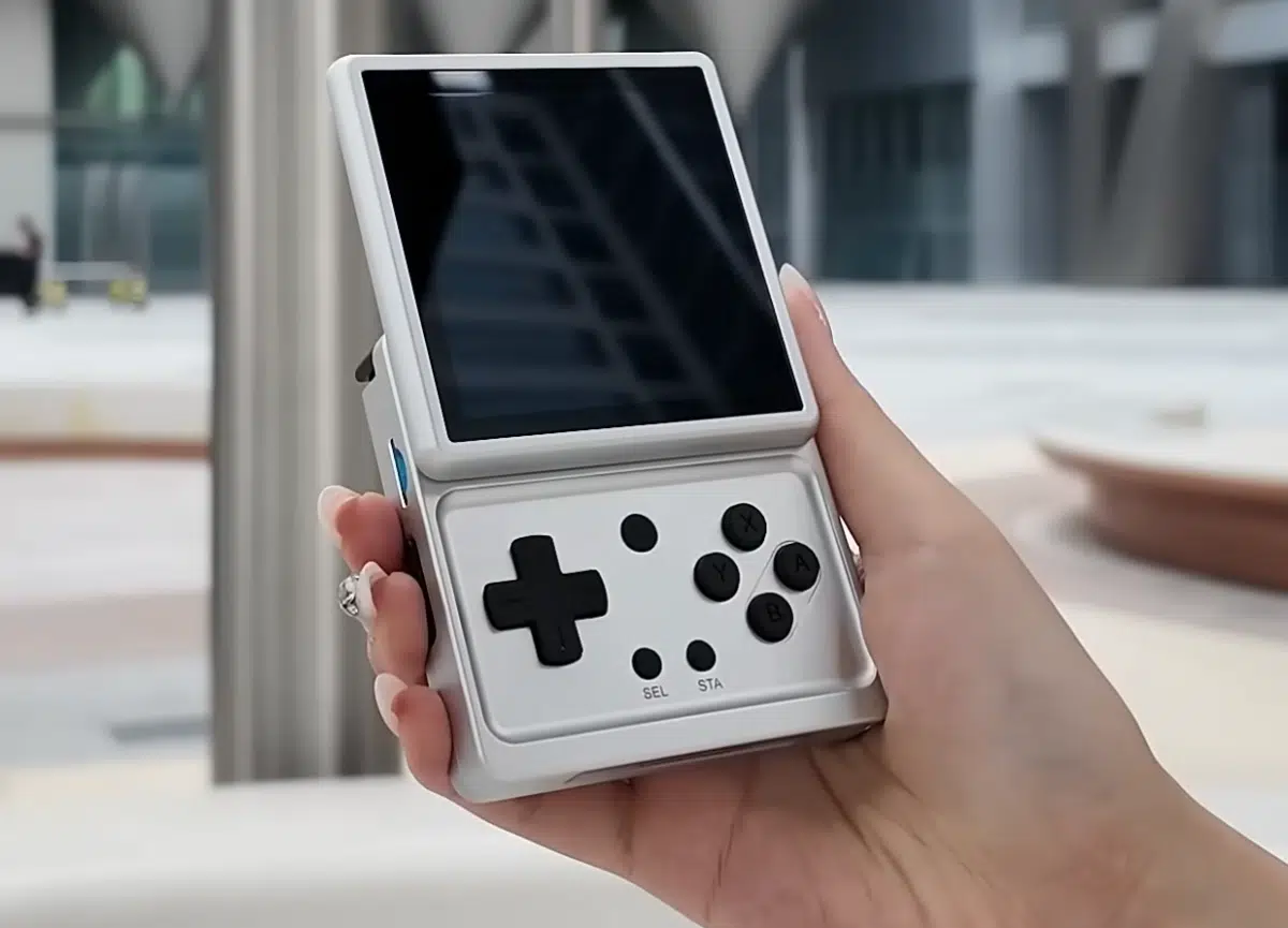 ANBERNIC RG Rotate Android Handheld