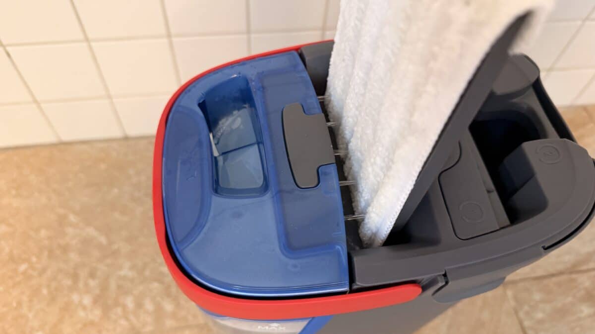 VILEDA H2PrO ONE Flat Mop Box